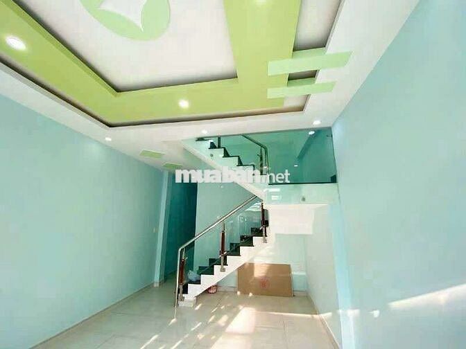 NHÀ 2 TẦNG ĐẸP — GẦN QL 1A (4m x27 m)