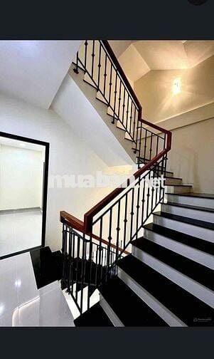 ĐỊNH CƯ NƯỚC NGOÀI BÁN NGAY NHÀ TRẦN ĐÌNH XU,QUẬN 1.GIÁ: 8Tỷ240.
