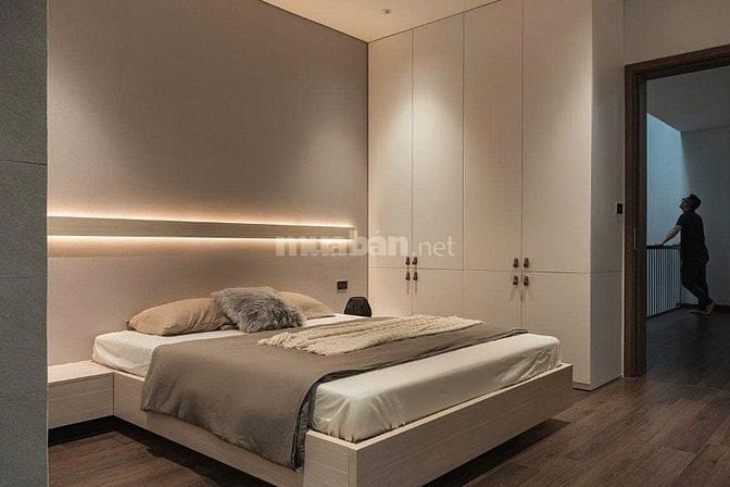 Cho thuê nhà villa ngang 8m đường Đoàn Thị Điểm, P1, Q Phú Nhuận