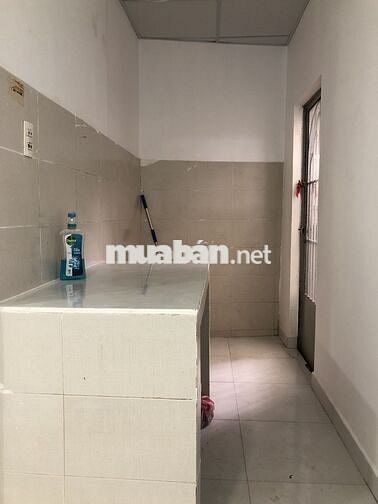 Nhà mới 126/ Phan Văn Trị, 2PN, 1Gác lửng, Máy lạnh sẵn, vào ở ngay
