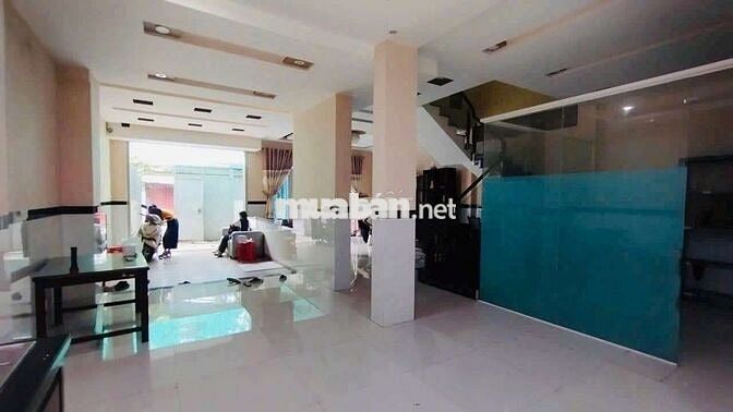 BIỆT THỰ VEN SÔNG 3 LẦU 6PN, NGAY GIGAMALL, NGÃ TƯ BÌNH TRIỆU, HBC
