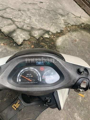 Cần bán xe Yamaha Póp 125cc màu trắng, biển 29C1, đầy đủ đăng ký