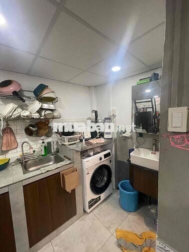 nhà ở 1 trệt 1 gác (tổng 40m2) 1PN riêng full nội thất kv an ninh