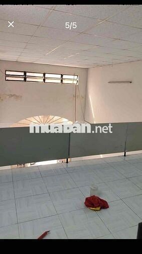 nhà trệt lửng 3 pn 2 vs  mặt tiền đường lớn