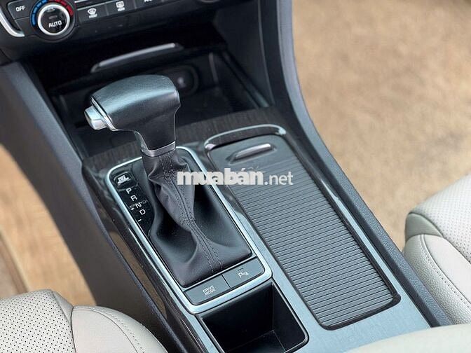 Kia Optima 2020 2.0 GAT Luxury - 10000 km