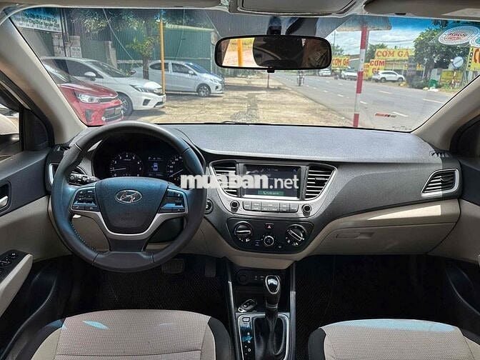 Hyundai Accent 2018 1.4 AT - 49000 km