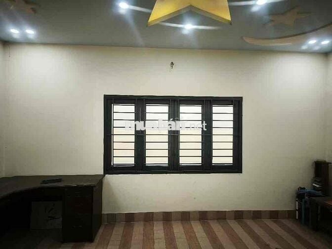 Nhà 3 Tầng BTCT - Xe hơi Tới Nhà - Ngang 5.5m nuốt chọn xe 7 chỗ