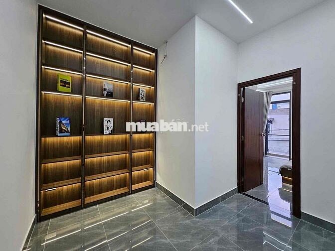 Nhà Mặt tiền Thạnh Xuân 51,1 lầu 4x14 đường xe hơi