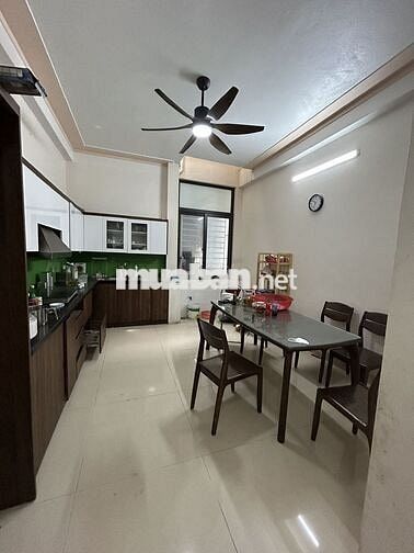 Cho thuê nhà nguyên căn đầy đủ nội thất