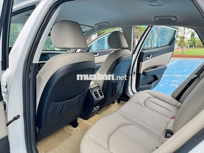 Kia Optima 2020 2.0 GAT Luxury - 10000 km