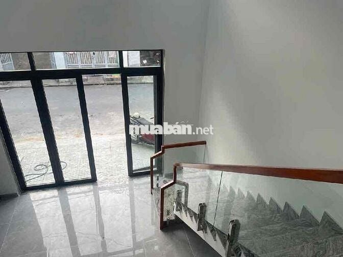 NHÀ MỚI ĐẸP- HOÀN CÔNG ĐỦ, HẺM NHỰA LÊ VĂN KHƯƠNG Q12 - 10M
