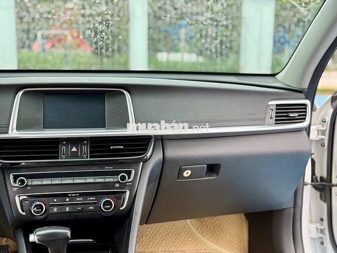 Kia Optima 2020 2.0 GAT Luxury - 10000 km