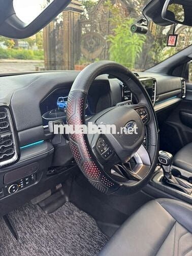 Ford Everest 2024 Titanium 1 cầu - 16800 km