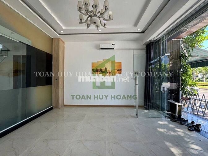 🌈 Cho Thuê Nhà 3 Phòng Ngủ ở Mỹ An - H0088 > English Below<