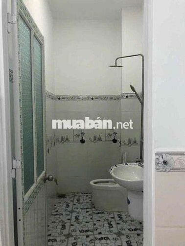 BÁN NHÀ 1TRỆT 1 LẦU GẦN TRƯỜNG CẤP 2