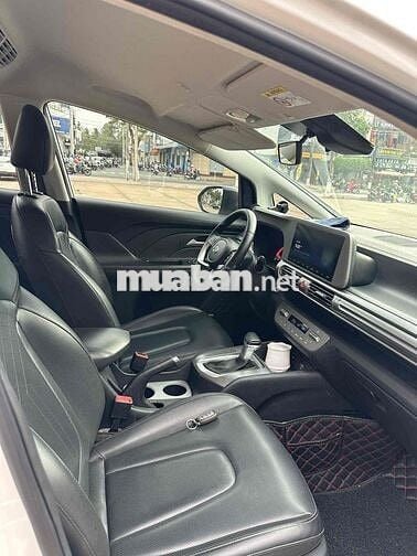 Hyundai Stargazer 2022 1.5 Cao cấp 6 chỗ