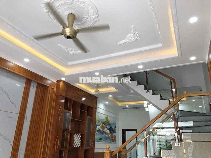 BÁN NHÀ 1 TRỆT 1 LẦU GẦN TRƯỜNG HỌC HOÁ AN