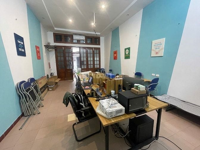 Chính chủ bán nhà Ngô Gia Tự, Long Biên 115m2 ngõ thông, ô tô tránh