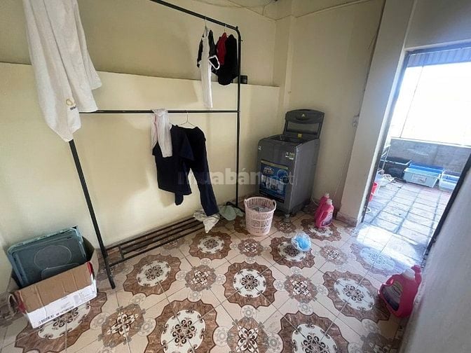 Chính chủ bán nhà Ngô Gia Tự, Long Biên 115m2 ngõ thông, ô tô tránh