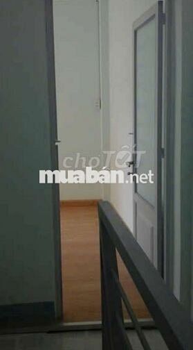 Nhà nc hxh 1 trêt 1 lầu 2pn Ni Sư Huỳnh Liên P10.Tân Bình