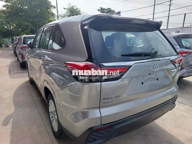 INNOVA CROSS 2.0V 2025 - GIAO NGAY - ĐỦ MÀU
