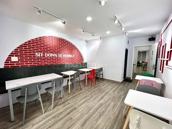 MẶT TIỀN GIÁ TỐT Q5 - CỰC KỲ GẤP BÁN