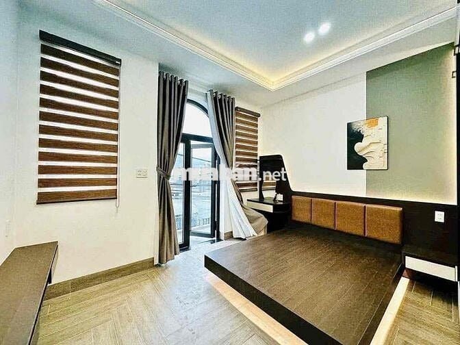 BÁN NHÀ LẦU MỚI HẺM 160 TẦM VU FULL NỘI THẤT