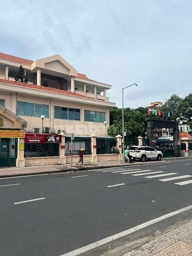 MẶT TIỀN GIÁ TỐT Q5 - CỰC KỲ GẤP BÁN