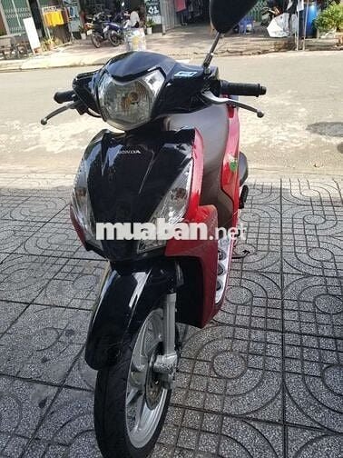 Honda Vision 2017 đỏ Biển 61
