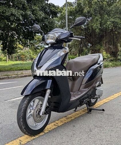 Honda Lead 2017 chính chủ chạy ít dàn áo keng