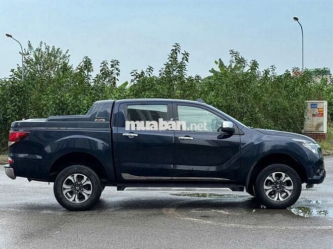 Bán xe Mazda BT 50 2016 2.2L 4x2 AT xanh quá đẹp