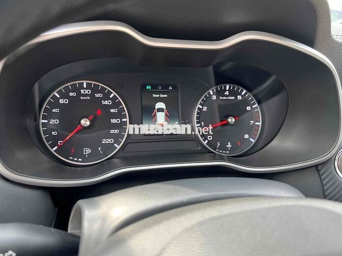 MG MGZS 2020 - 770000 km