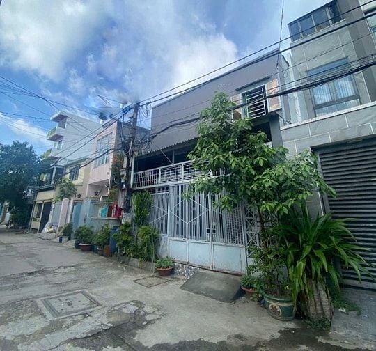 Bán nhà Tân Thới Nhất ngay chợ Lạc Quang - hẻm 7m - 8mx11m - 6,2 tỷ
