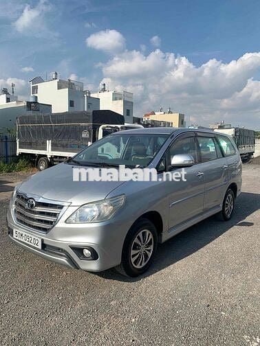 Toyota Innova 2016 2.0G - 175000 km