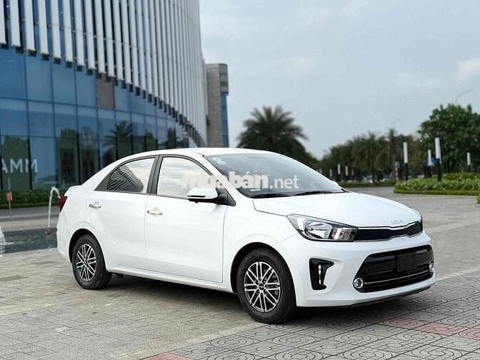 Kia Soluto 2024 MT bản đủ lên nhiều đồ chơi