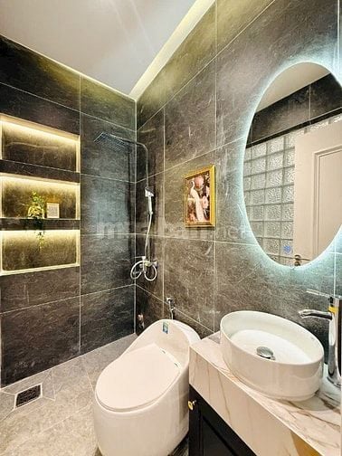 Bán nhà đẹp hẻm 102/ Lê Văn Thọ full nội thất cao cấp