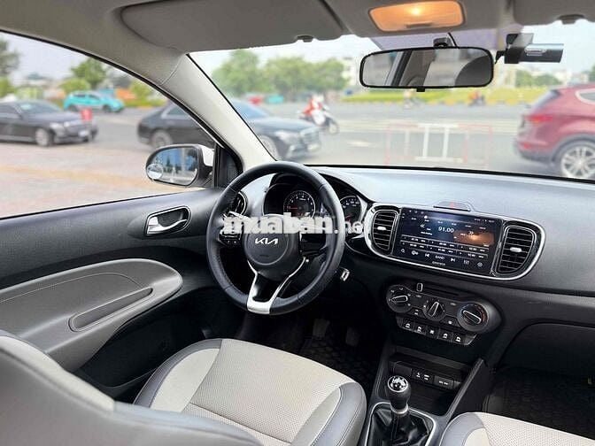 Kia Soluto 2024 MT bản đủ lên nhiều đồ chơi