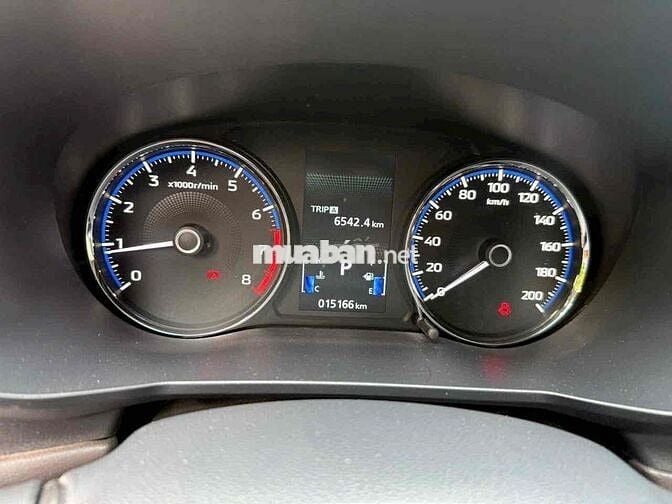 Mitsubishi Xpander prenium số tự động 2025