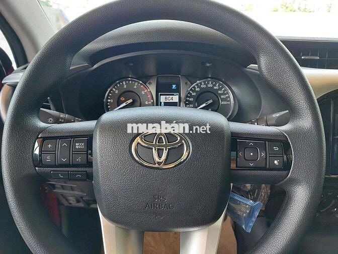 TOYOTA HILLUX 2.4  Tự động 1 cầu 2025 - GIAO NGAY