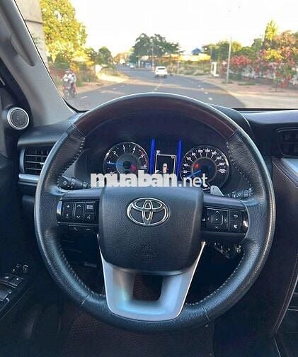 TOYOTA FORTUNER - 2019