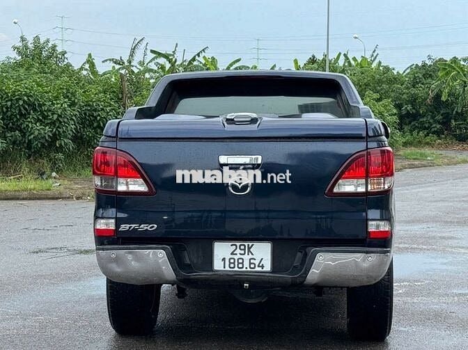 Bán xe Mazda BT 50 2016 2.2L 4x2 AT xanh quá đẹp