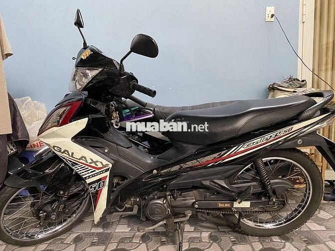 Con ra trường không đi nên bán. Xe nhà sử dụng