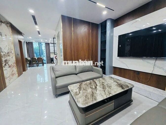 LÒ ĐÚC - 2 MẶT NGÕ - Ô TÔ LƯỚT - THANG MÁY - 68mx5 TẦNG CHỈ 13.3 TỶ