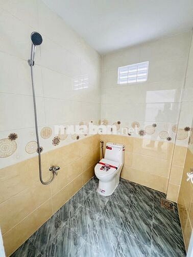 NHÀ MỚI XÂY DỌN VÀO Ở LIỀN THIẾT KẾ HIỆN ĐẠI  KDC ĐÔNG PHÚ TP CẦN THƠ