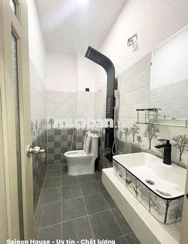 - Hẻm 8m thông Công Viên 75/ Gò Dầu 4x17m 3 Tấm 4PN