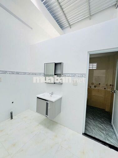 NHÀ MỚI XÂY DỌN VÀO Ở LIỀN THIẾT KẾ HIỆN ĐẠI  KDC ĐÔNG PHÚ TP CẦN THƠ