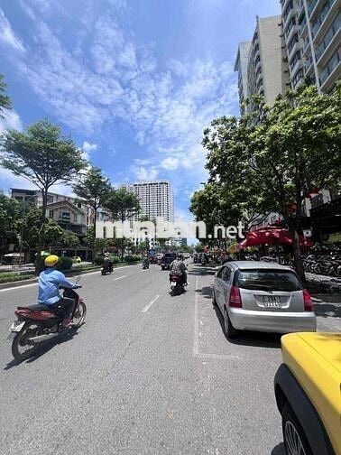 HÀNG ĐỘC! Vip Trung Kính, ô tô, lô góc, ngỗ thông rộng, MT khủng, KD