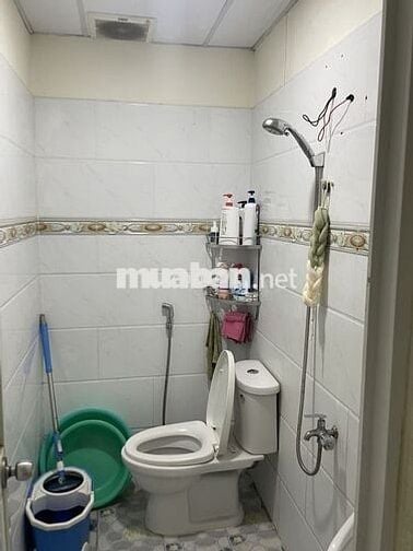 Nhà cho thuê 80m2 có 2pn1wc, 2 máy lạnh, hẻm 3 gác giá 7tr
