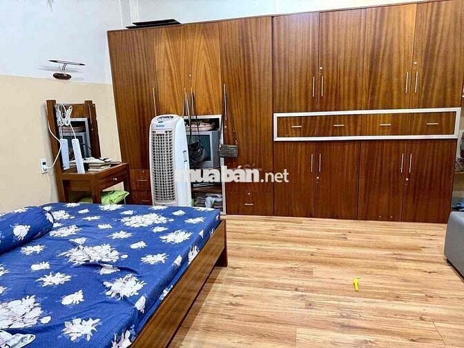 Bán Nhà Mặt Tiền Kinh Doanh Đường Lê Hồng Phong Nha Trang