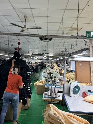 ✅Sang Toàn Bộ Cty May 5Chuyền 116May 100 Công Nhân Xưởng 1.400m2 1.3ty